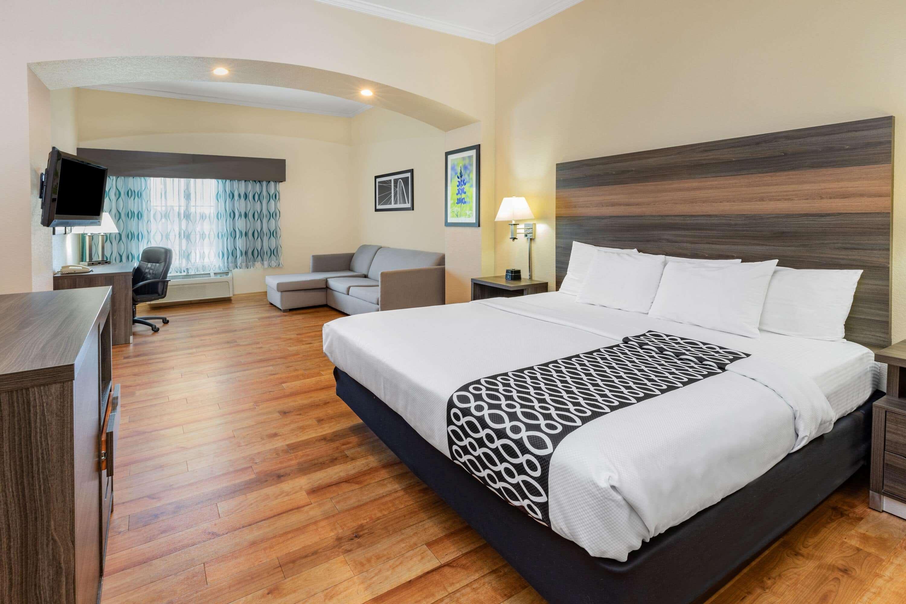 La Quinta By Wyndham Garland Harbor Point Hotel Екстериор снимка