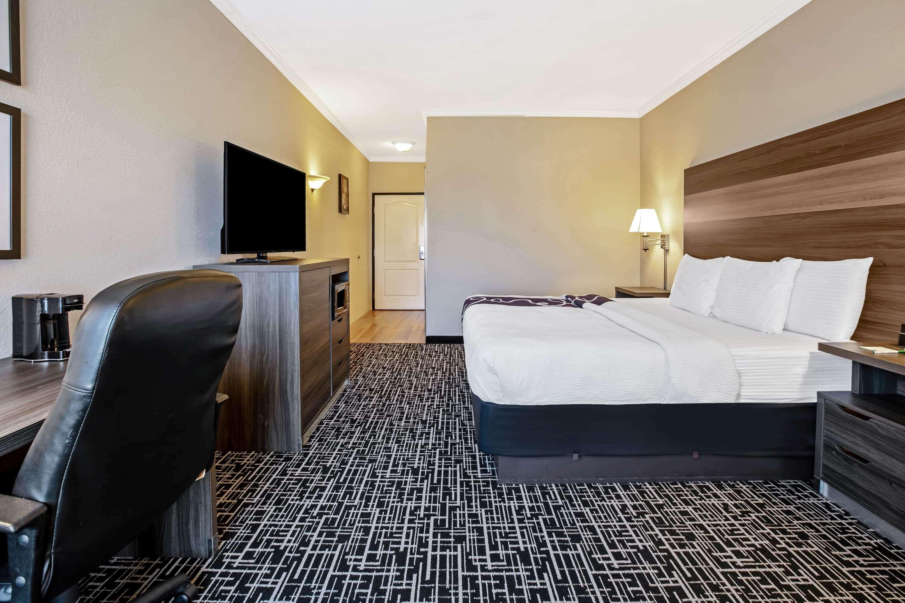 La Quinta By Wyndham Garland Harbor Point Hotel Екстериор снимка