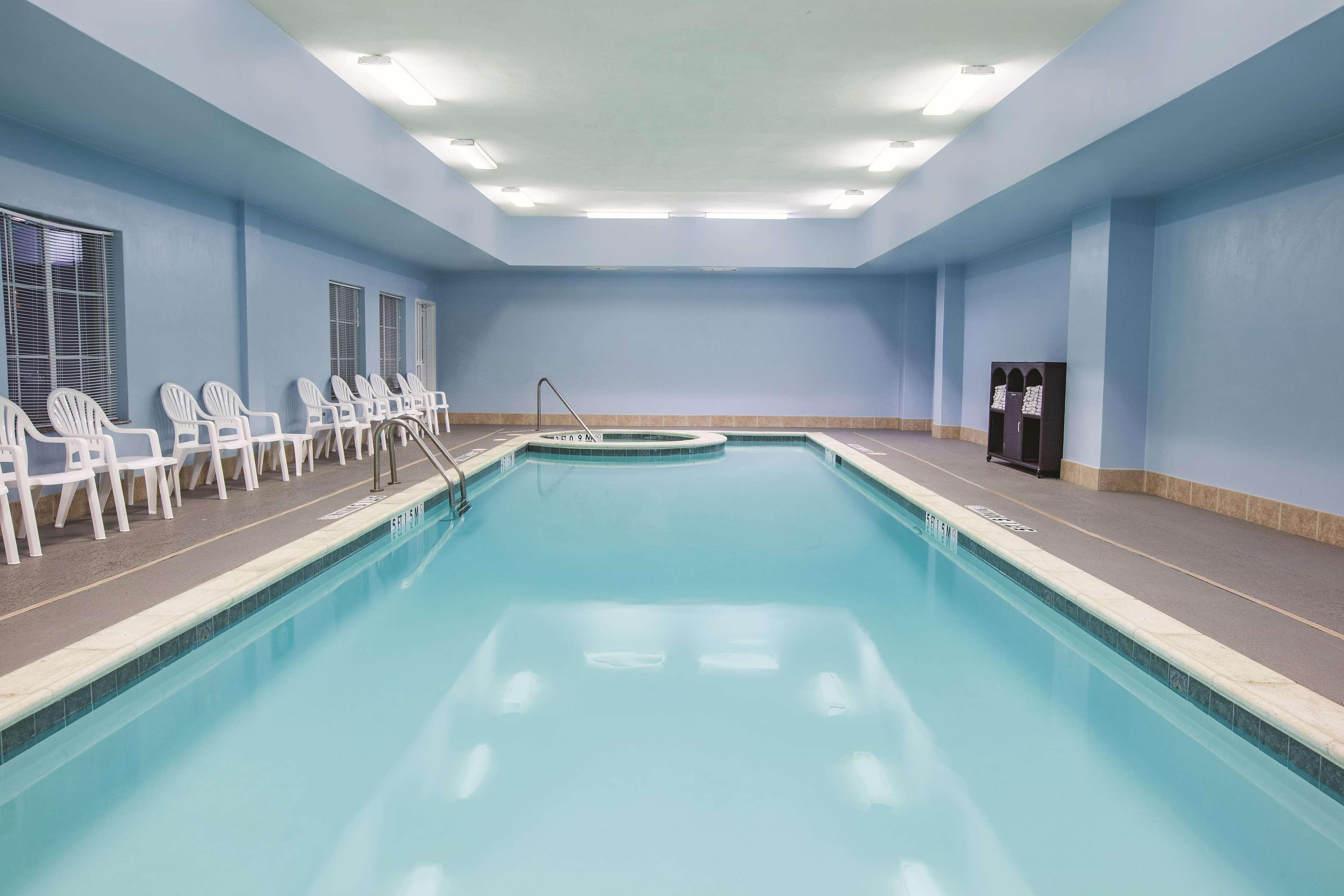 La Quinta By Wyndham Garland Harbor Point Hotel Екстериор снимка