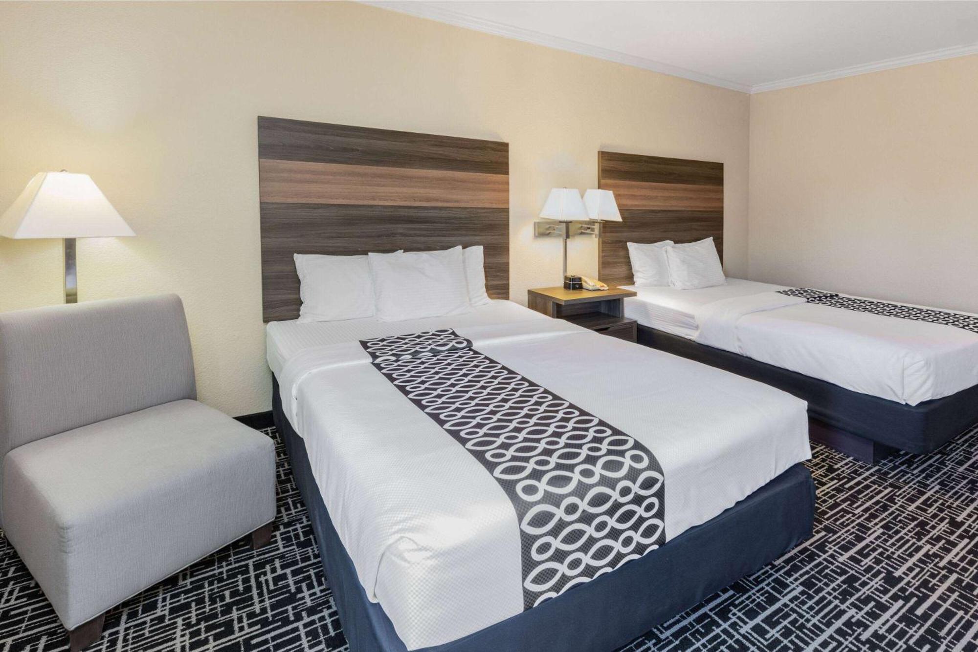La Quinta By Wyndham Garland Harbor Point Hotel Екстериор снимка