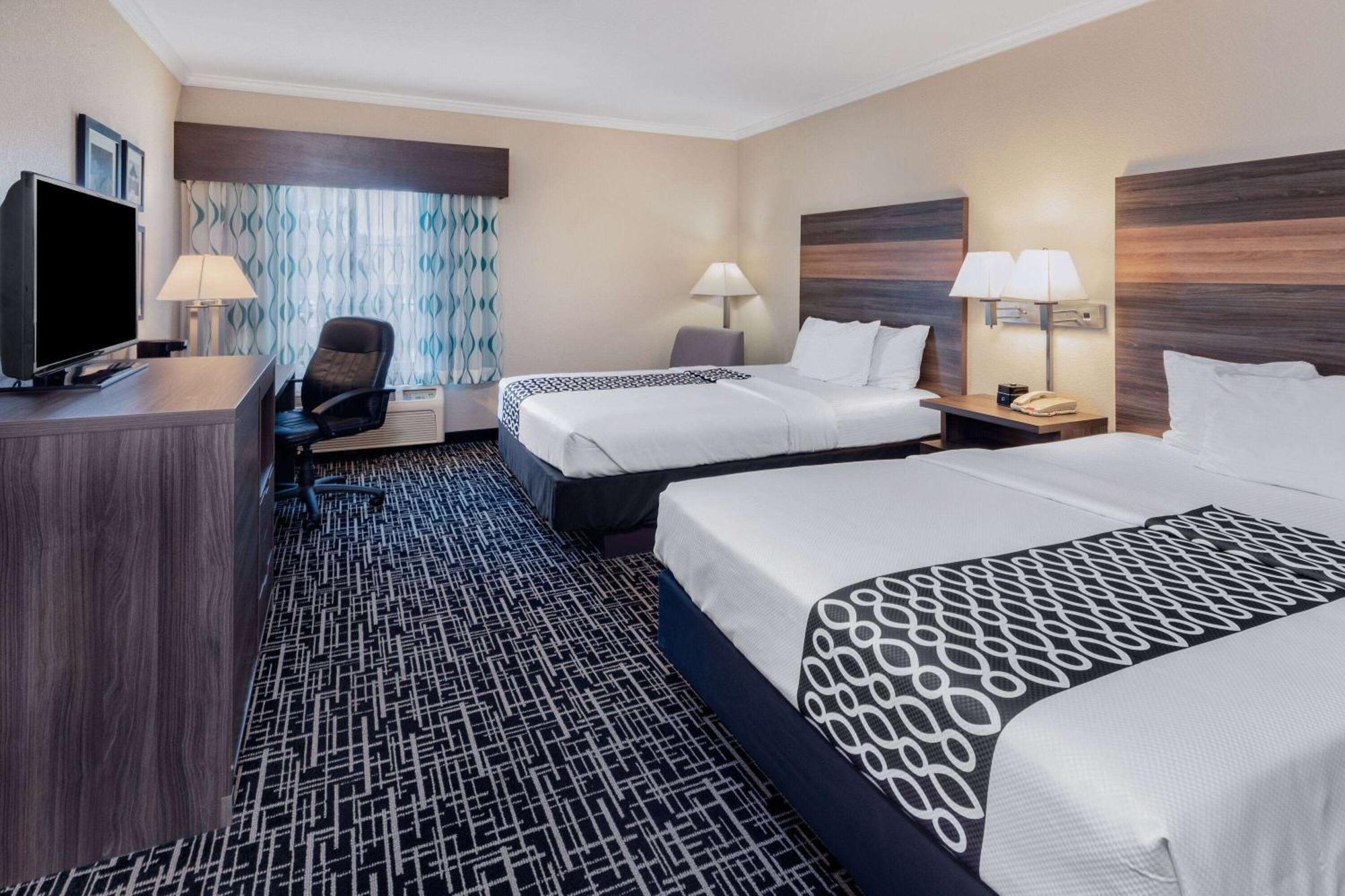 La Quinta By Wyndham Garland Harbor Point Hotel Екстериор снимка