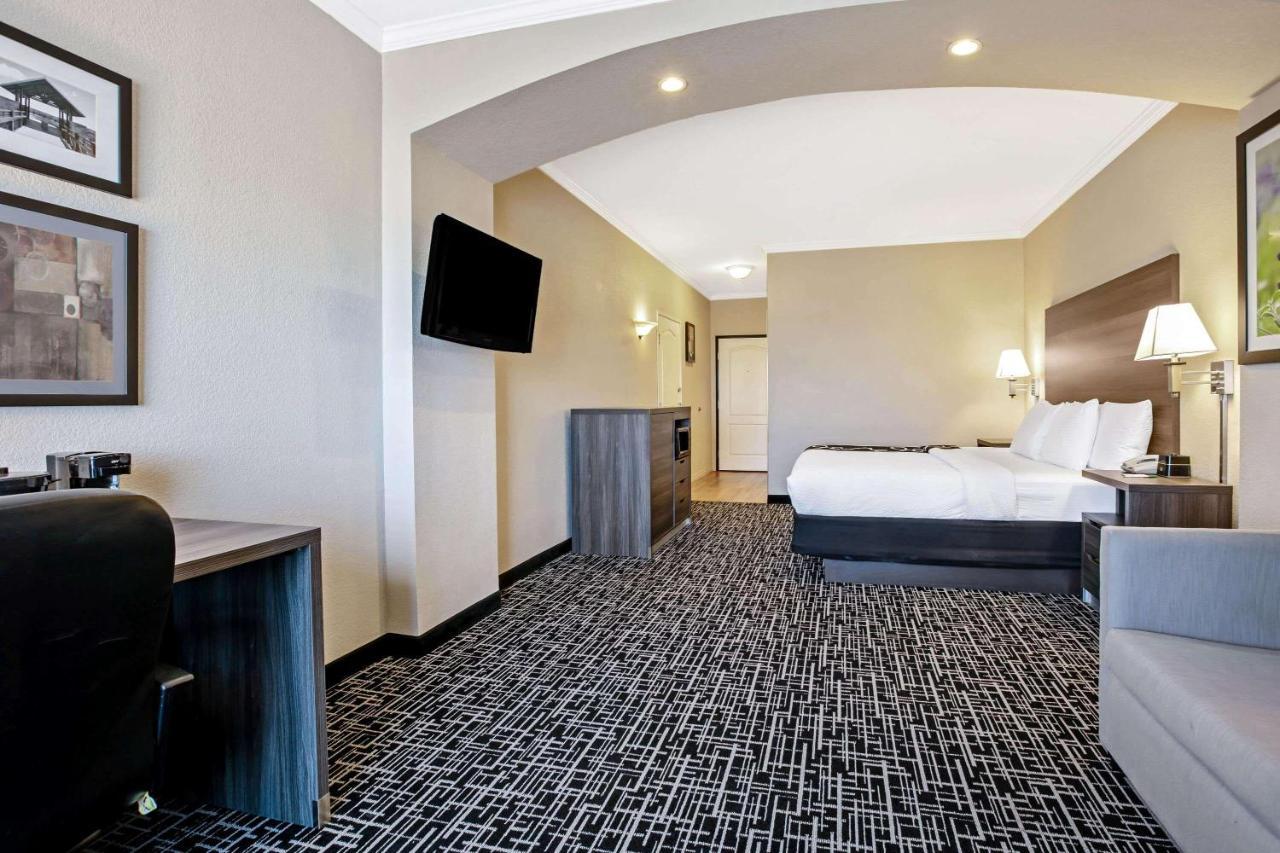 La Quinta By Wyndham Garland Harbor Point Hotel Екстериор снимка